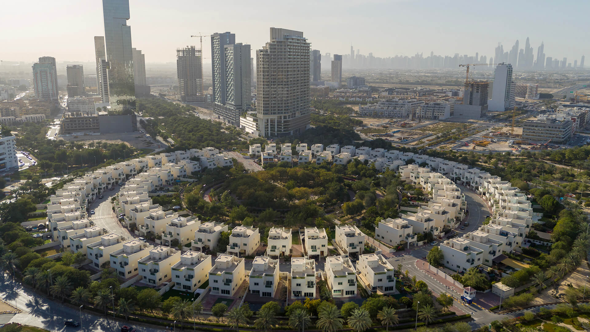 Green community spaces in Jumeirah Village Circle